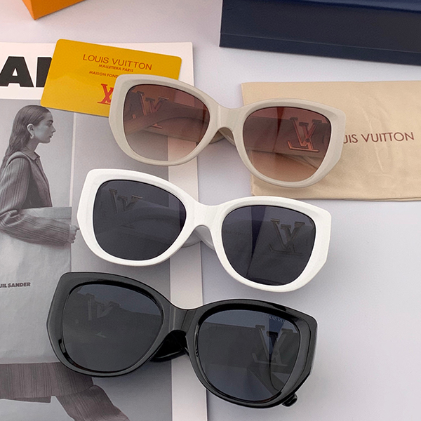 ルイ・ヴィトン（LOUIS VUITTON）クラシックなスクエアデザイン サングラス レディース ＆ メンズ