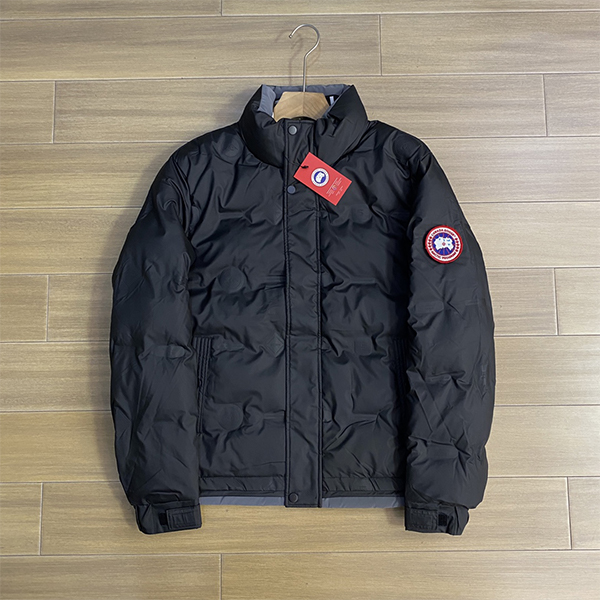 カナダグース（CANADA GOOSE）立ち襟 ダウンコート ダウンジャケット メンズ