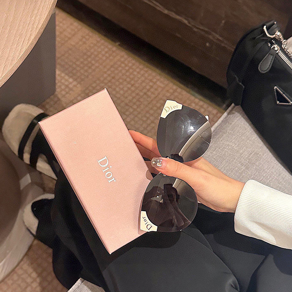 Dior ディオール  サングラス ファッション メガネ  レディース メンズ