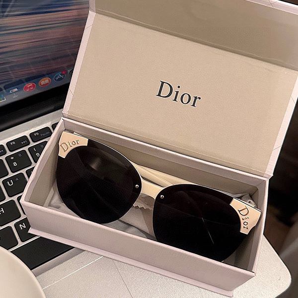 Dior ディオール  サングラス ファッション メガネ  レディース メンズ