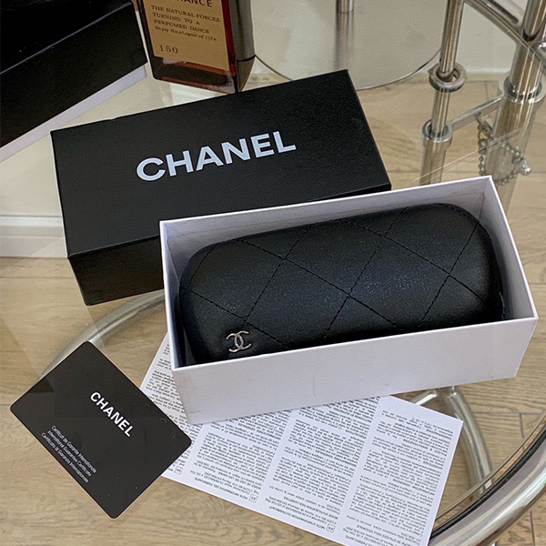 シャネル（CHANEL）デザイン メガネ 眼鏡 サングラス レディース&メンズ