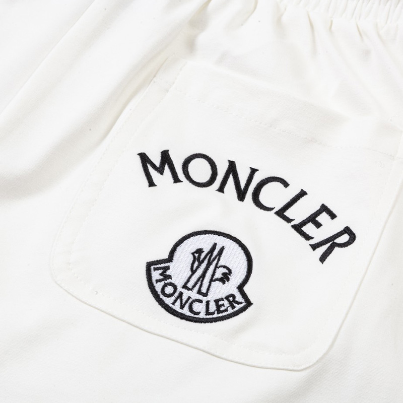  モンクレール（MONCLER）ショートパンツ メンズ 夏 2色選択可