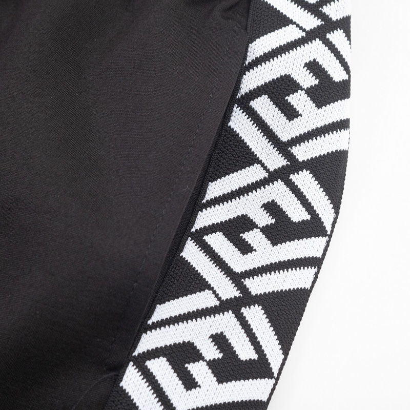 フェンディFENDI  ショートパンツ メンズ 夏 2色選択可