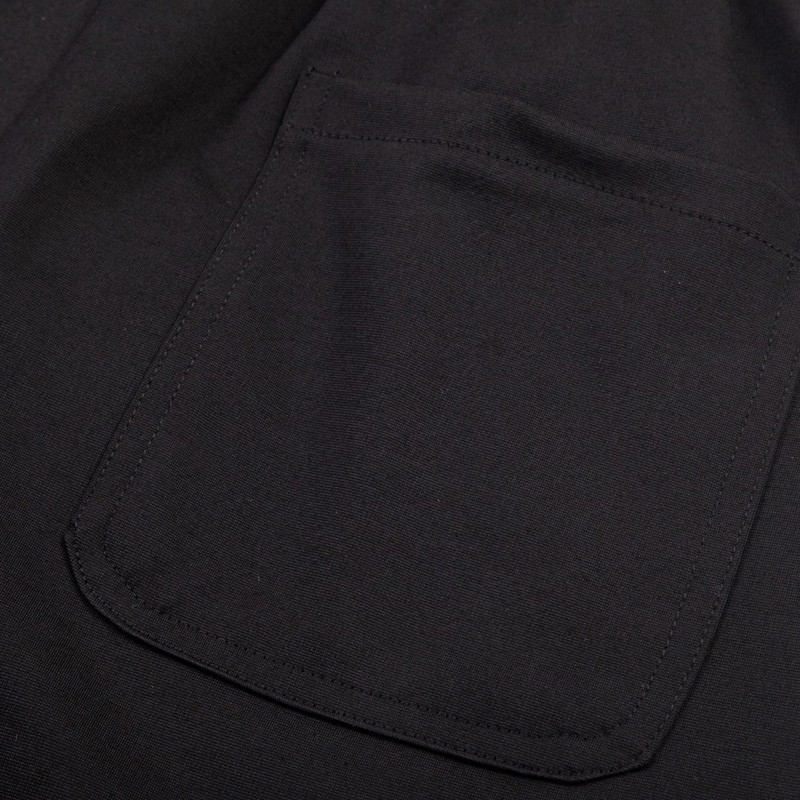 フェンディFENDI  ショートパンツ メンズ 夏 2色選択可