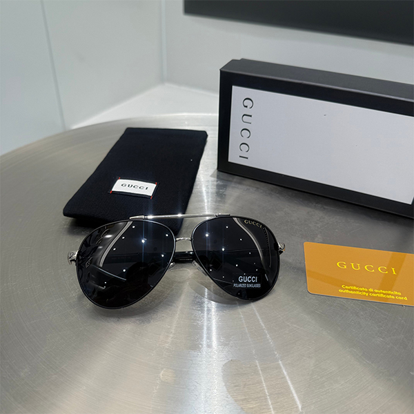 グッチ GUCCI デザイン メガネ 眼鏡 サングラス メンズ レディース