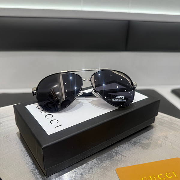 グッチ GUCCI デザイン メガネ 眼鏡 サングラス メンズ レディース