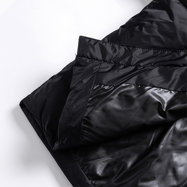 プラダ（ PRADA）ダウンジャケット ダウンコートメンズ