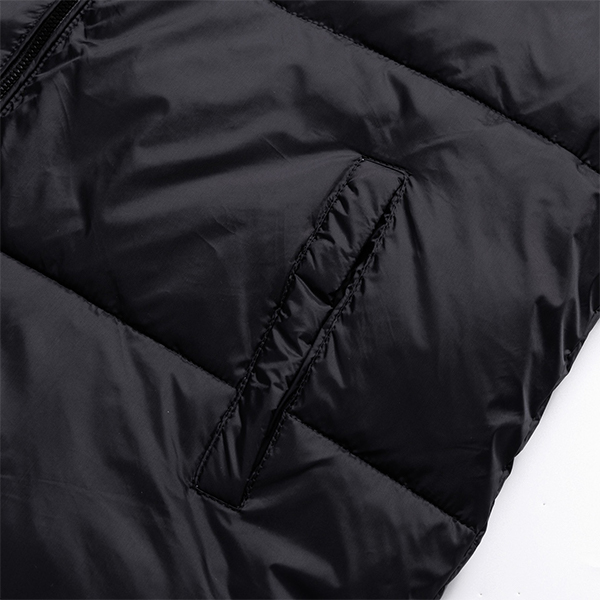 プラダ（ PRADA）ダウンジャケット ダウンコートメンズ