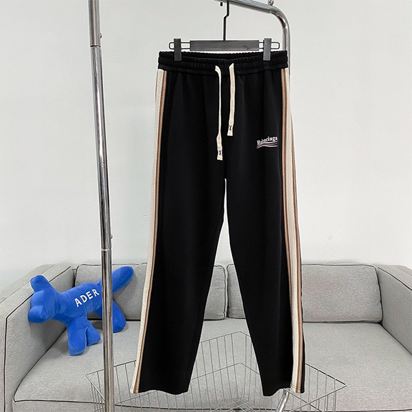 バレンシアガ  Balenciaga ロングパンツ スポーツズボン メンズ レディース