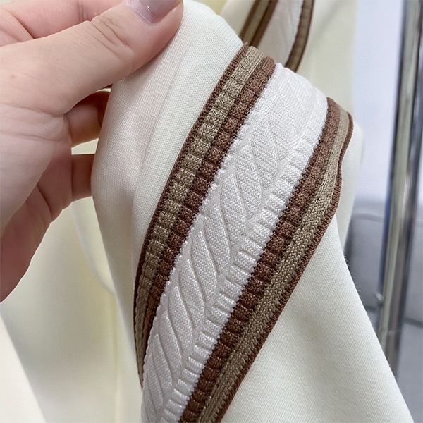 バレンシアガ  Balenciaga ロングパンツ スポーツズボン メンズ レディース