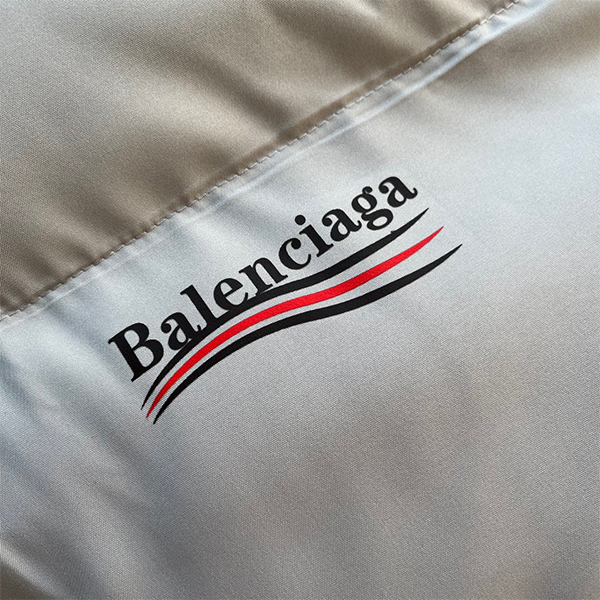 バレンシアガ  Balenciaga ダウンコート  ダウンジャケット メンズ レディース