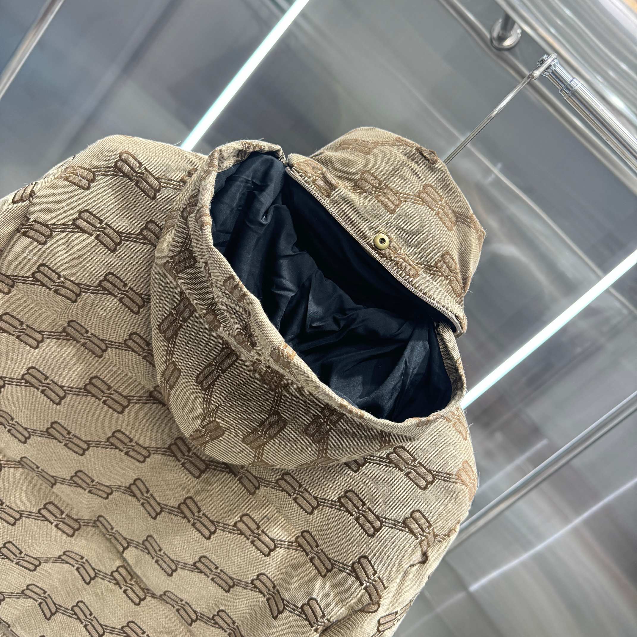 バレンシアガ  Balenciaga ダウンジャケット コート メンズ