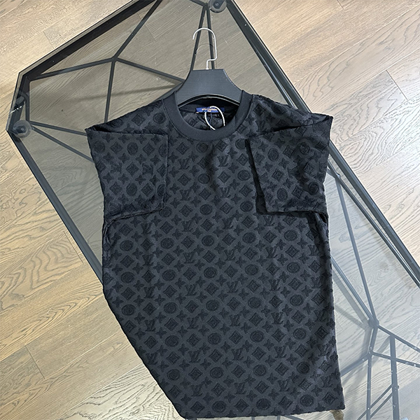 ルイ・ヴィトン（LOUIS VUITTON）夏 2025 半袖 Tシャツ メンズ &レディース