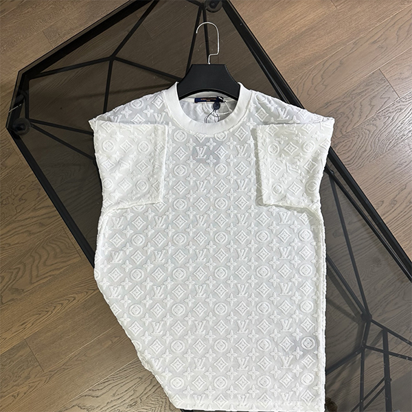 ルイ・ヴィトン（LOUIS VUITTON）夏 2025 半袖 Tシャツ メンズ &レディース