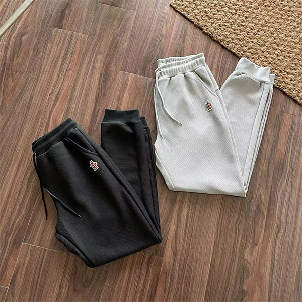 モンクレール MONCLER ロングパンツ 裏起毛 スポーツズボン メンズ レディース