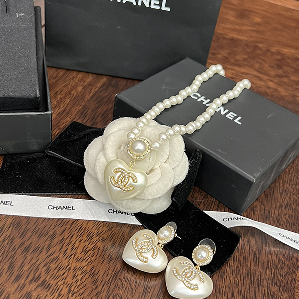 CHANEL シャネル 2点セット ネックレス＆ イヤリング 