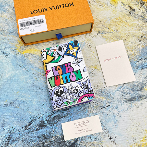 【今だけのキュートな限定色♪】◆LouisVuitton◆カードケース 希少なクロコダイルレザー！Louis Vuitton カードケース (Louis
