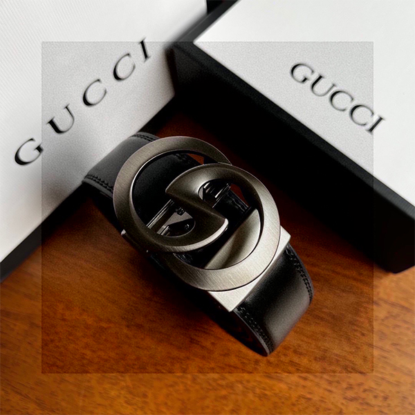 GUCCI グッチ 牛革 ベルト 35MM 穴なし オートロック式 サイズ調整可能 メンズ