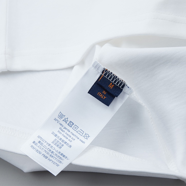 ルイ・ヴィトン（LOUIS VUITTON）スパンコールロゴ Tシャツ 半袖 メンズ & レディース