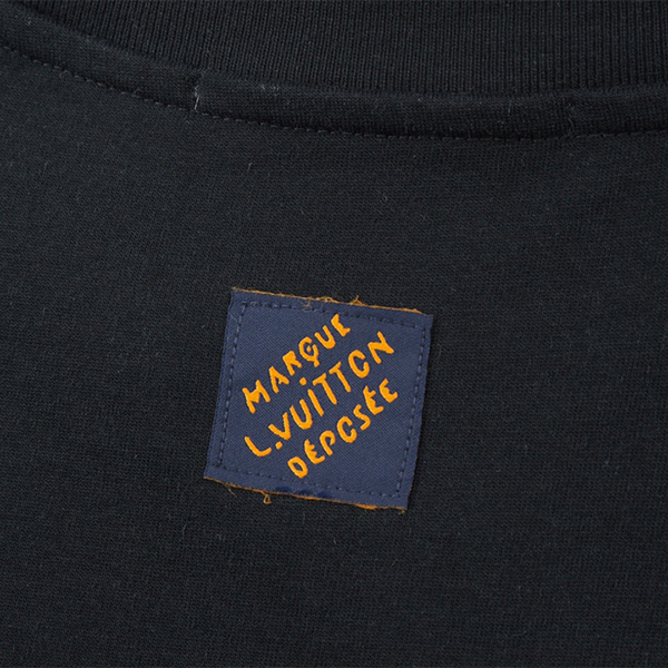 ルイ・ヴィトン（LOUIS VUITTON）スパンコールロゴ Tシャツ 半袖 メンズ & レディース