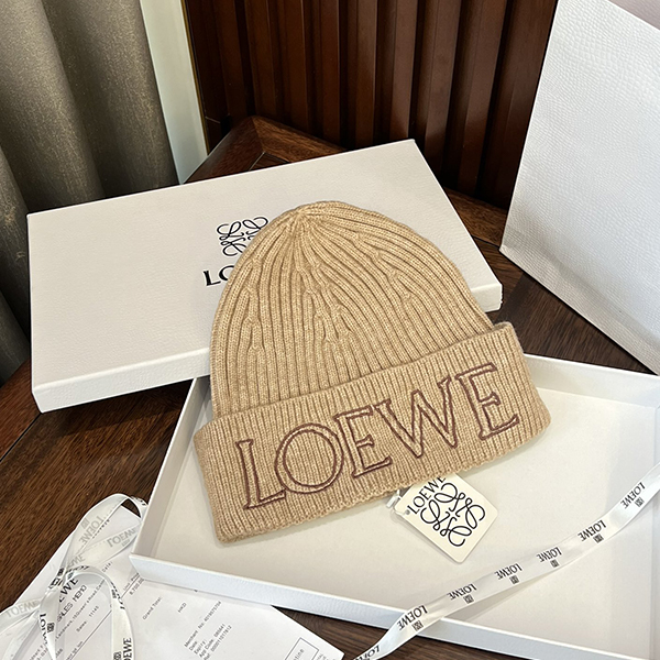ロエベ LOEWE 冬 ハット 帽子  暖かく 無地 