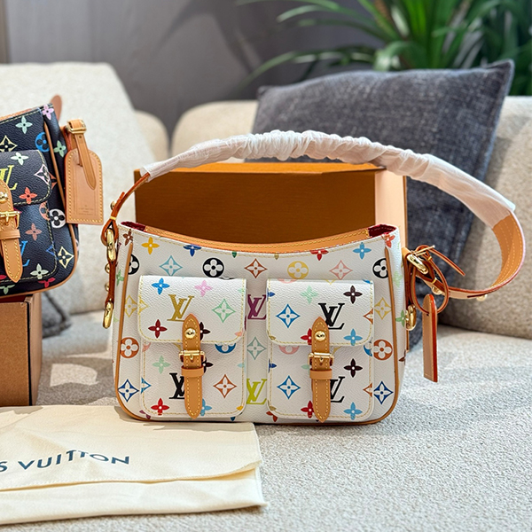ルイ・ヴィトン LOUIS VUITTON  脇下バッグ 斜め掛けバッグ ショルダーバッグ レディース