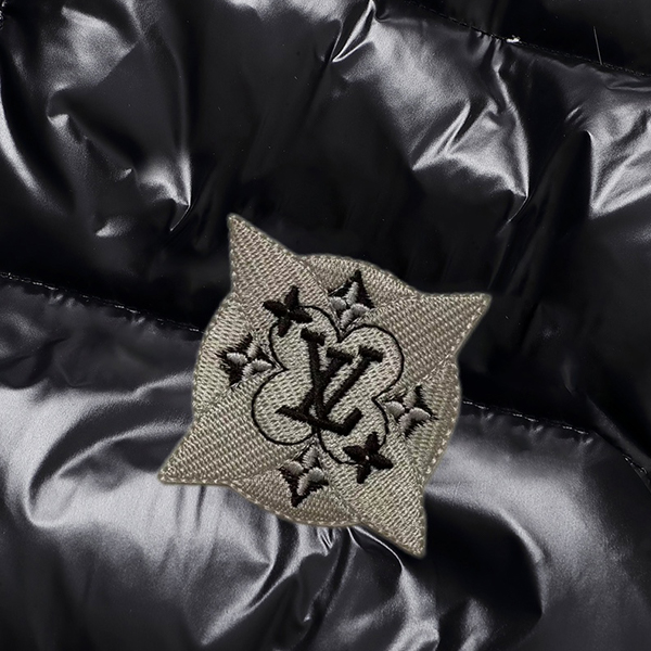 ルイ・ヴィトン LOUIS VUITTON ダウンコート ダウンジャケット メンズ