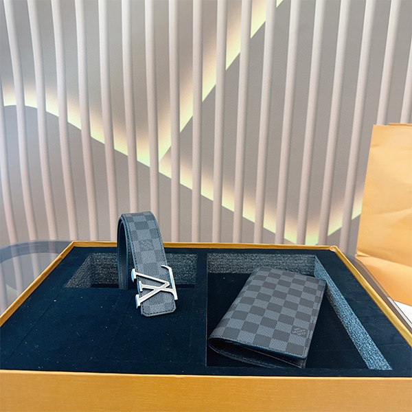 ルイ・ヴィトン LOUIS VUITTON メンズ ベルト+ 長財布 2点セット