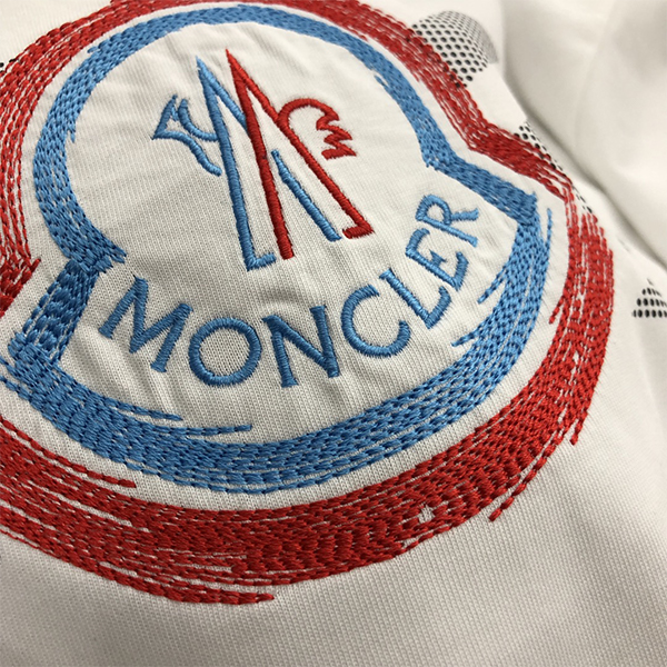 モンクレール（MONCLER） 夏 2025 新作 半袖 Tシャツ クルーネックメンズ &レディース