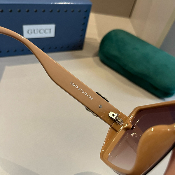GUCCIサングラス　クラシックデザイン Gucci Gucci Dark Gray shaded GG 2897 S Sunglasses + Box
