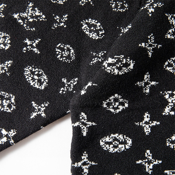 ルイヴィトン（LOUIS VUITTON）クルーネック 長袖 ブラック ニットセーター メンズ&レディース