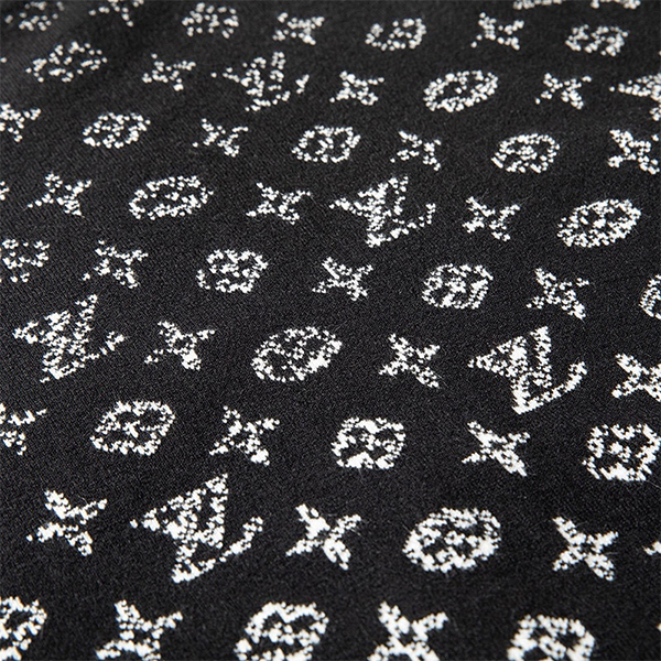 ルイヴィトン（LOUIS VUITTON）クルーネック 長袖 ブラック ニットセーター メンズ&レディース