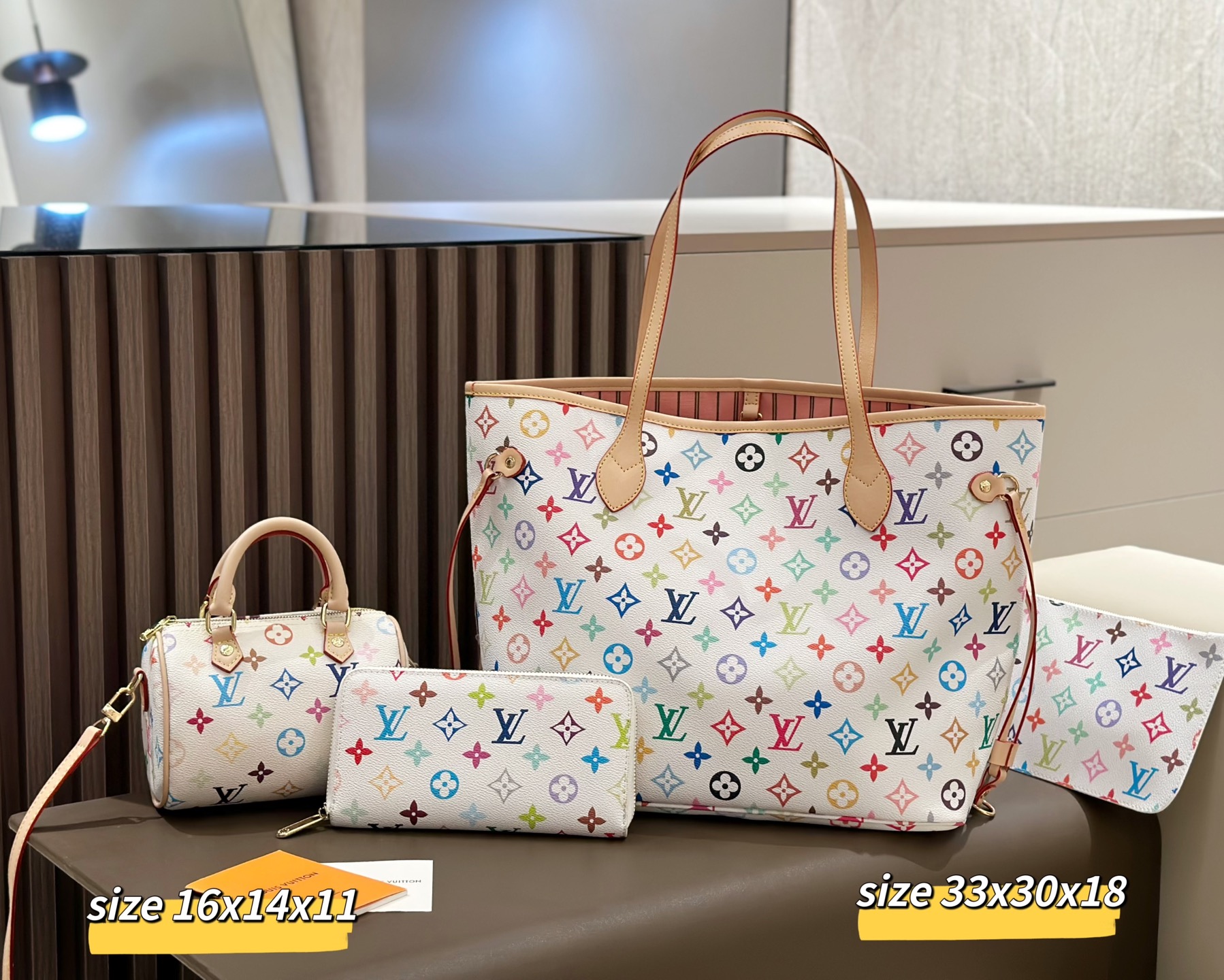 ルイヴィトン　トートバッグ オンザゴー（LOUIS VUITTON） ルイヴィトン トートバッグ