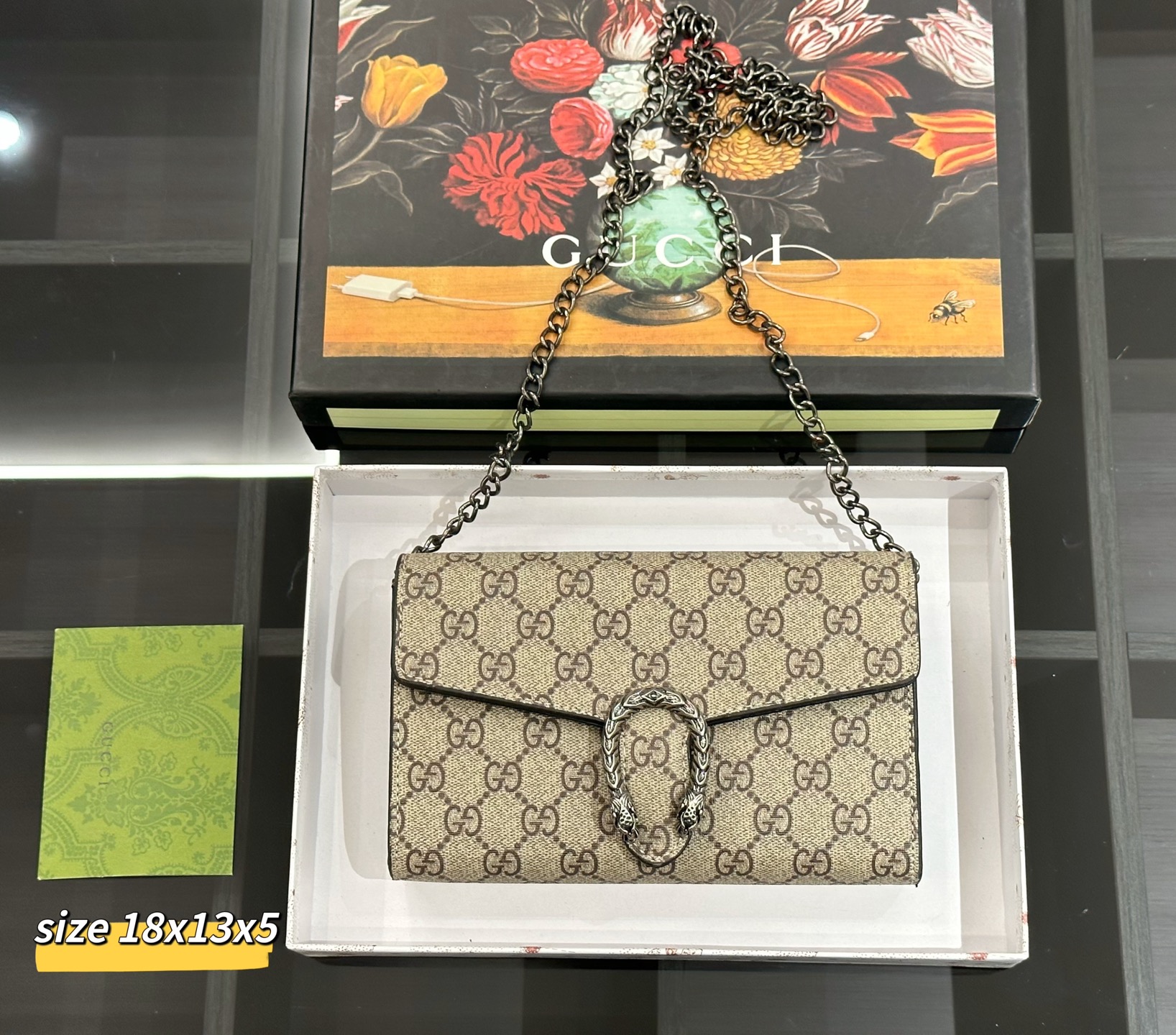 1つ買うと、もう1つ無料】グッチ（GUCCI）ハンドバング