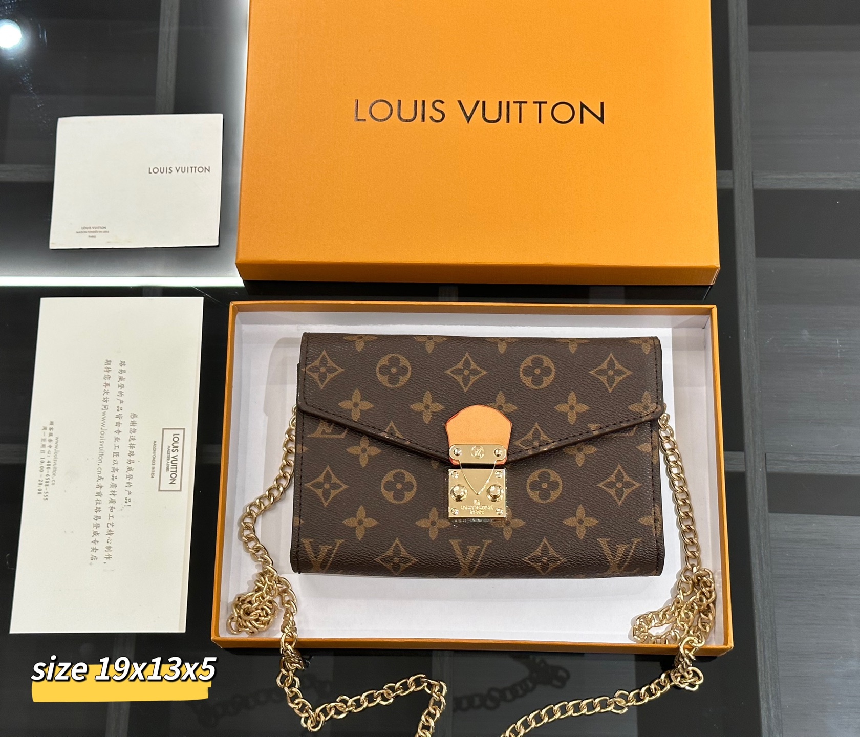 【1つ買うと、もう1つ無料】ルイ・ヴィトン（LOUIS VUITTON）ハンドバング ショルダーバッグ　レディース