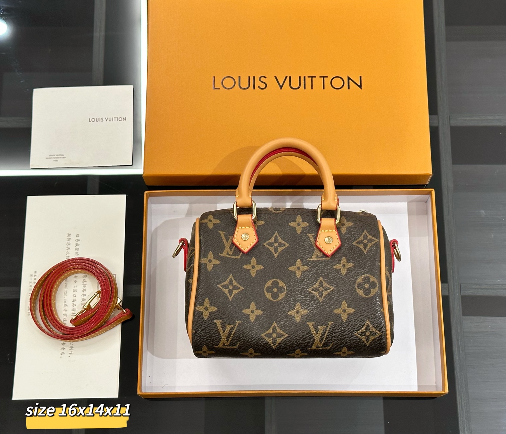 【1つ買うと、もう1つ無料】ルイ・ヴィトン（LOUIS VUITTON）ハンドバング ショルダーバッグ　レディース