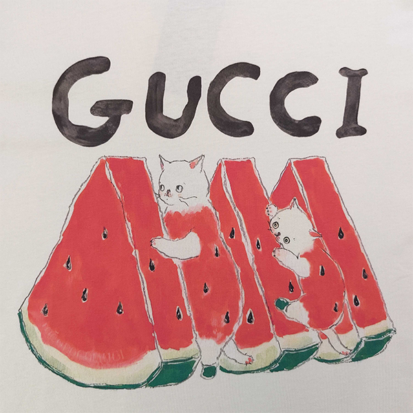 グッチ GUCCI 猫がスイカを食べる柄 Tシャツ 半袖 レディース メンズ