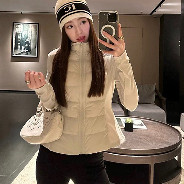 モンクレール Moncler  ダウン カーディガン ダウンコート ダウンジャケット レディース