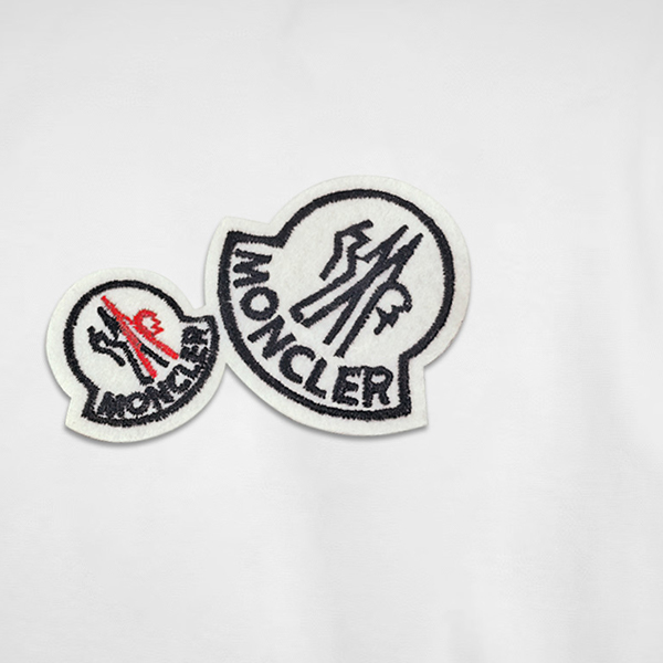 モンクレール（MONCLER） 夏 2025 新作 半袖 Tシャツ クルーネックメンズ &レディース