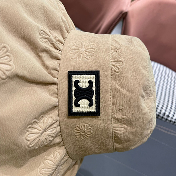 セリーヌ（CELINE） 春夏 バケットハット 帽子 UVカット キャップ 折りたたみ 紫外線対策 日焼け対策 アウトドア 日よけ メンズ＆レディース