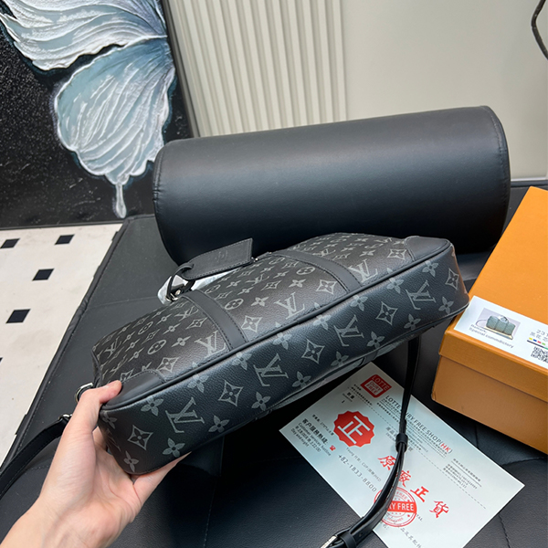 LOUIS VUITTON ルイヴィトン ショルダーバッグ ビジネスバッグ メンズ
