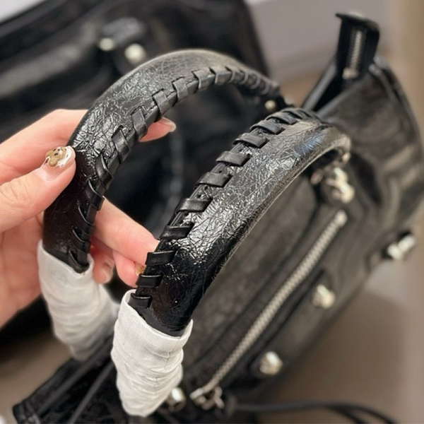 バレンシアガ BALENCIAGA Le City レ シティ スモール バッグ ラムスキン レディース