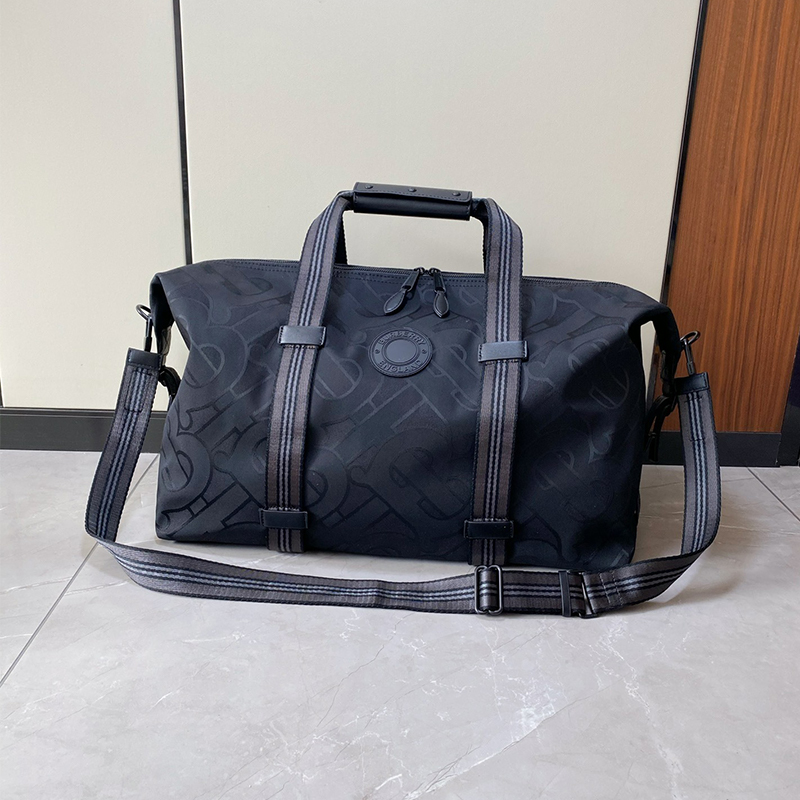 バーバリー BURBERRY TB モノグラム ボストンバッグ メンズ