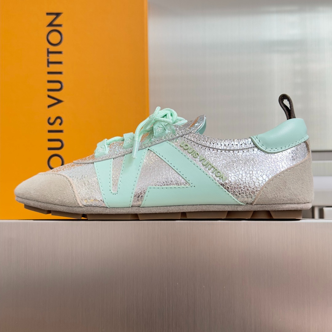 Louis Vuitton ルイヴィトン 26SS 最新作 スニーカー シューズ レディース