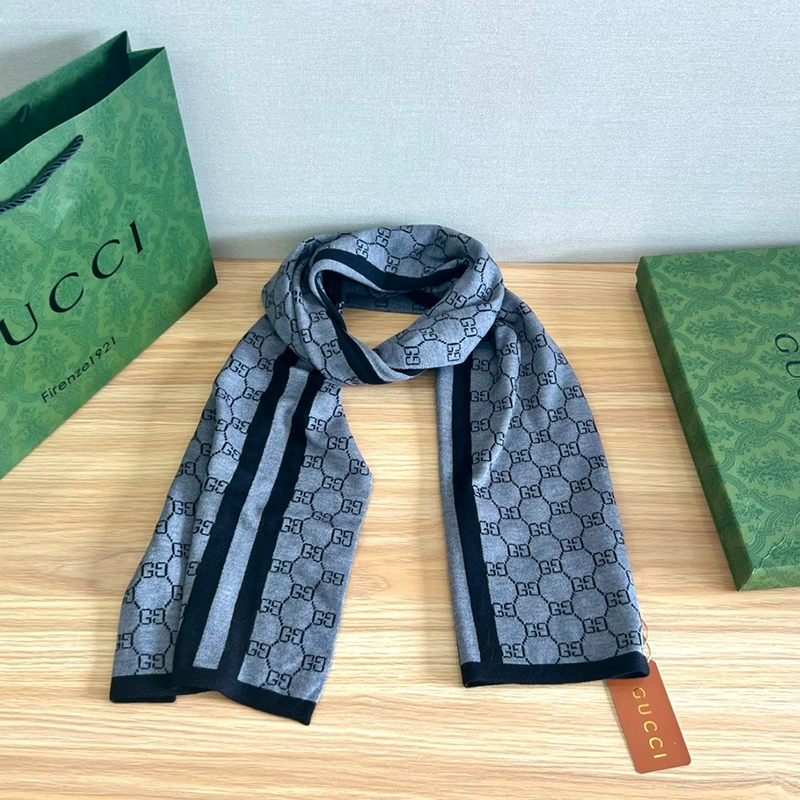グッチ GUCCI GG リバーシブル メンズ マフラー