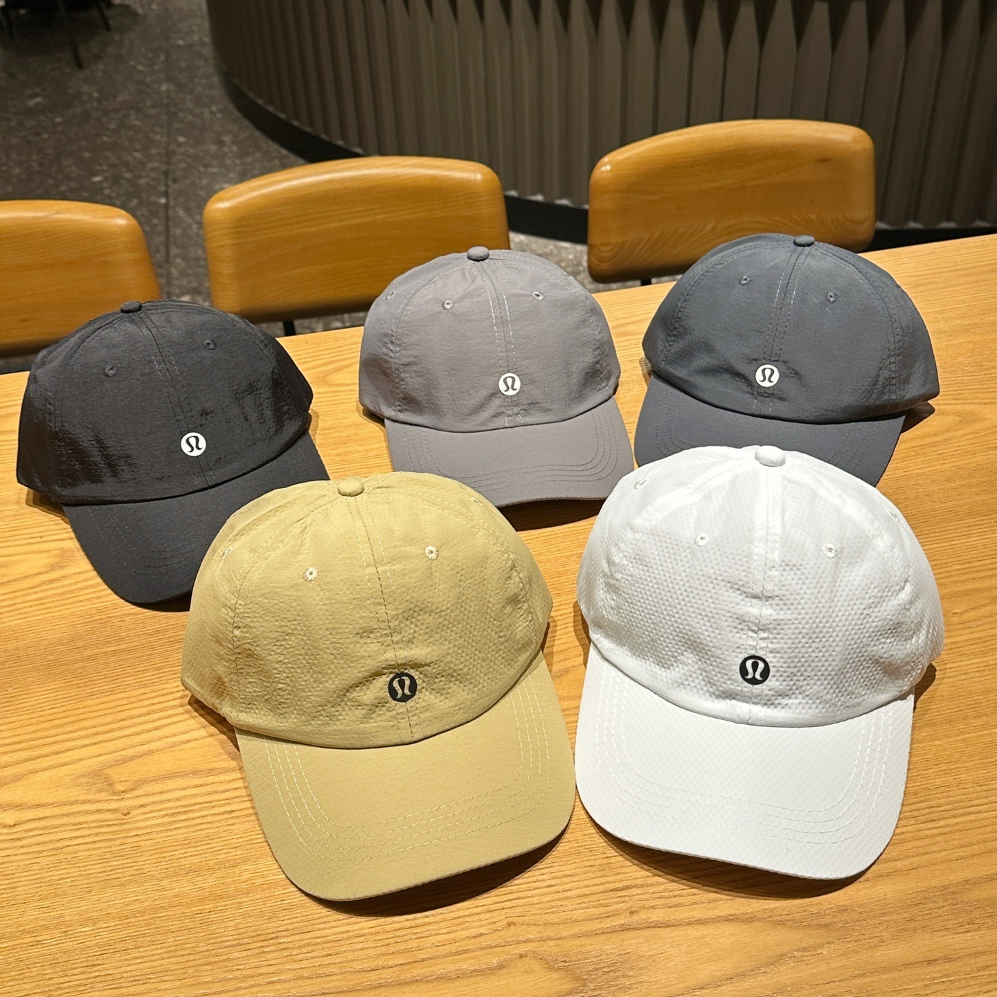 ルルレモン Lululemon 野球帽子 キャップ 5色 レディース