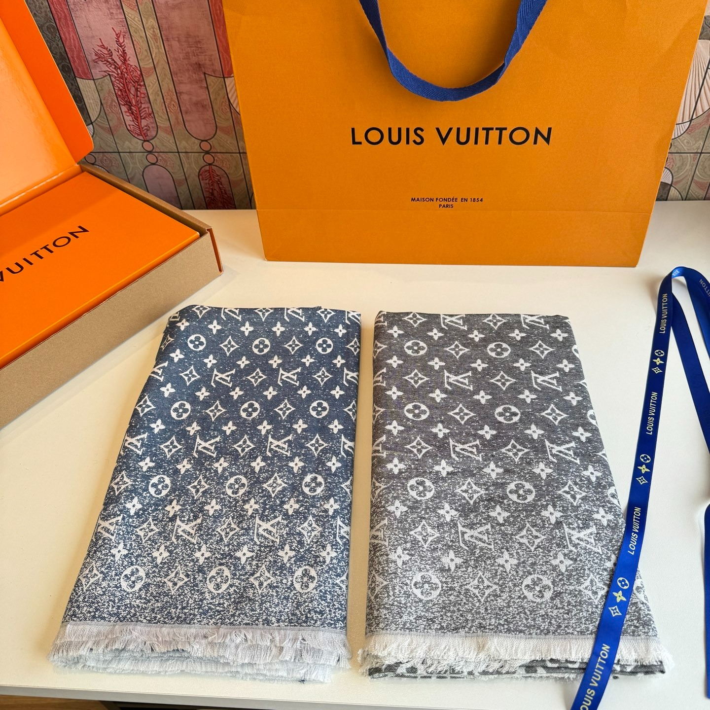 ルイヴィトン Louis Vuitton 草間彌生 M71378 モノグラム・デニム ショール マフラーレディース