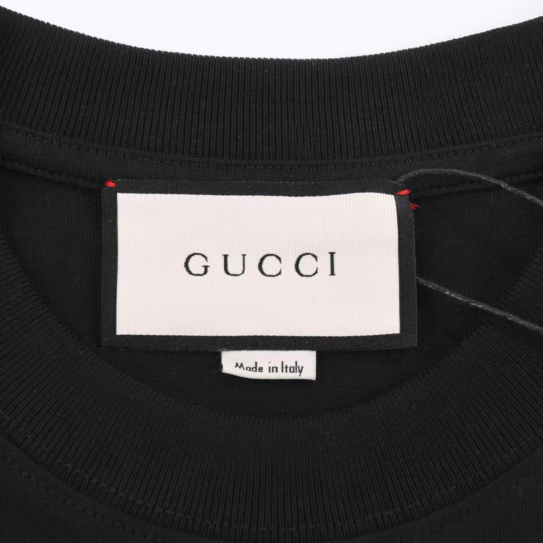 グッチ 春夏 熊プリント Tシャツ 半袖  メンズ＆レディース