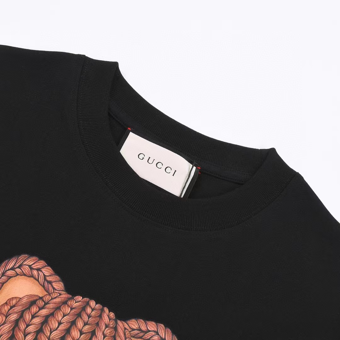 グッチ 春夏 熊プリント Tシャツ 半袖  メンズ＆レディース