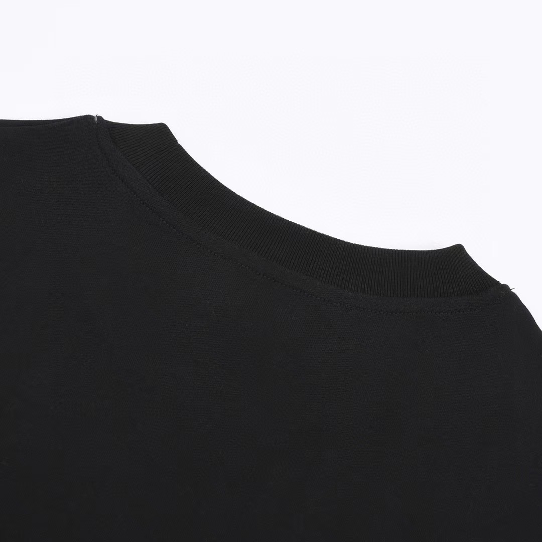 グッチ 春夏 熊プリント Tシャツ 半袖  メンズ＆レディース